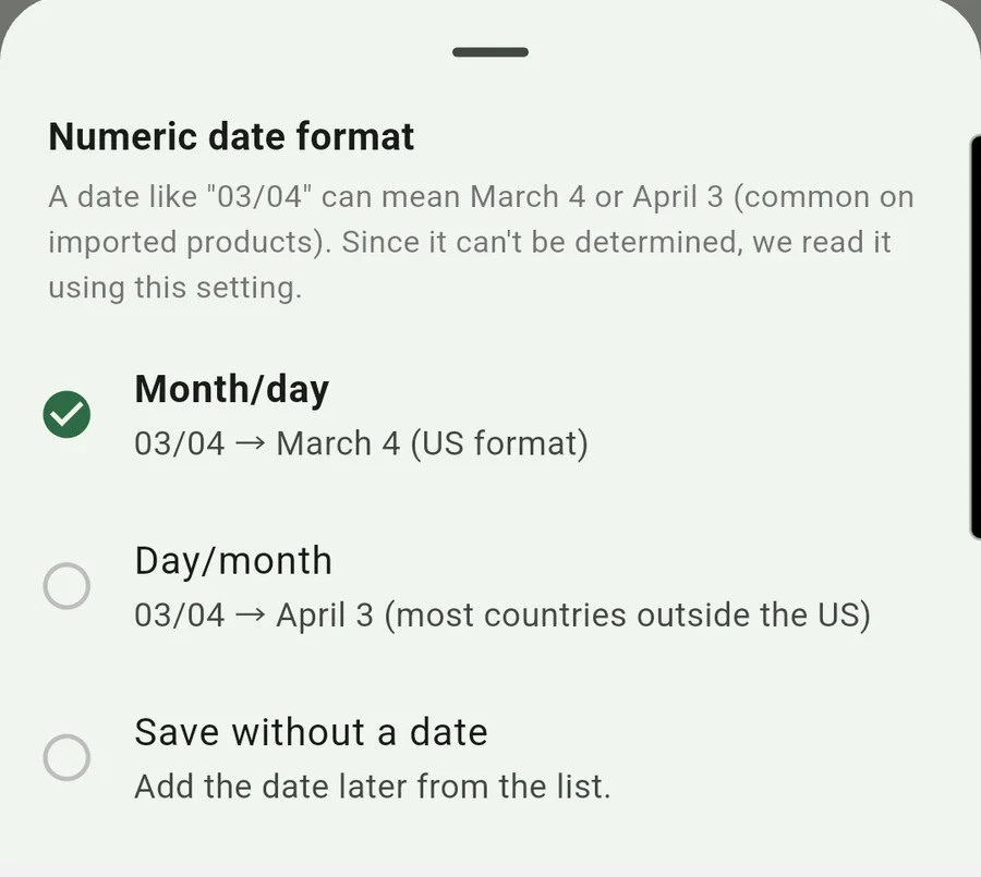 DueSnap's numeric date format setting: Month/day (US format), Day/month (most countries outside the US), or Save without a date