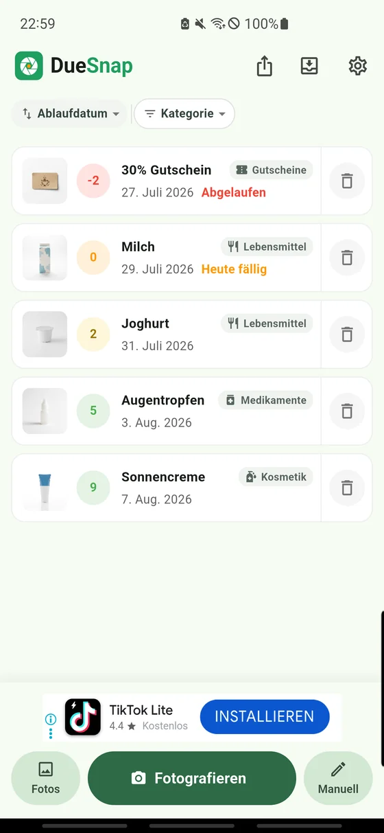 Alle fotografierten Daten, gesammelt auf einem Bildschirm